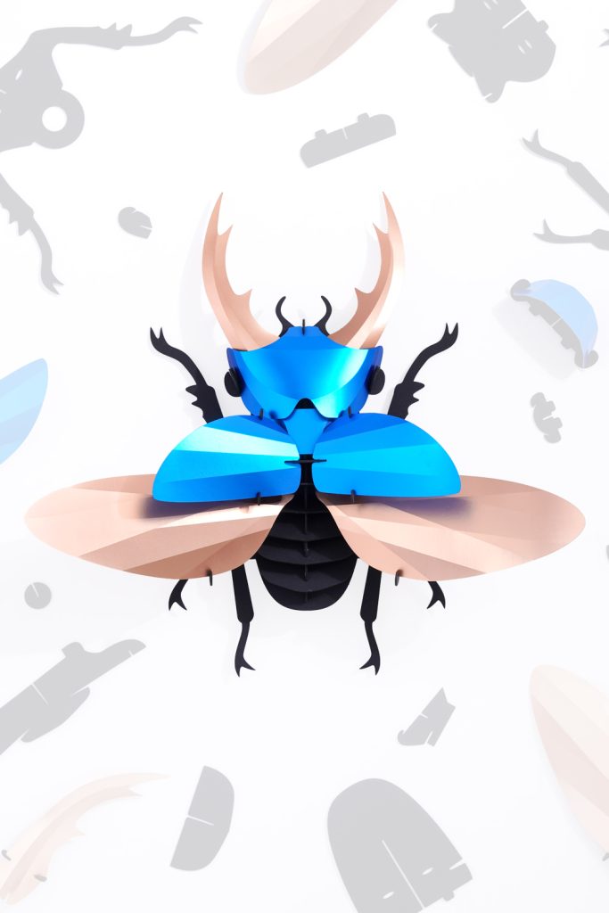 Assembli-giant-stag-blue-20%-zoom
