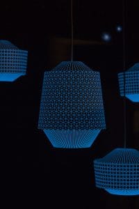 3D Papieren Glow in the Dark Lamp - Loena wide en Tall | Assembli